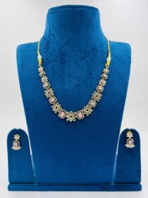 Unique Anti Floral Design Pink Stone Short Necklace