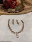Elegant AD Crystal Stone Short Necklace
