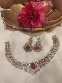 Glamorous Leaf Design AD Rudy Stone Short Necklace
