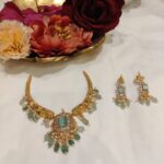 Regal Hasli Design Light Green Stone and Beads Short Necklace