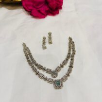 Precious Anti Finish Layer Sky Blue Stone Short Necklace