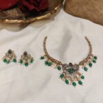 Refined AD Peacock Green Beads Short Necklace