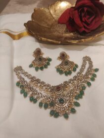 Opulent Floral Design Layer AD Stone Green Beads Short Necklace