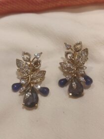 Refined Purple Leafs Earrings