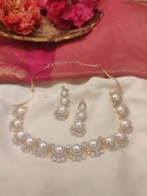 Majestic Leafs CZ Finish White Pearl Neckalce