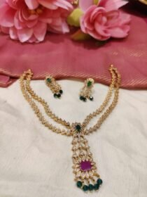 Grand 2Layer Neckalce With Green Beads