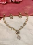 Captivating Floral Neckalce With Crystal AD Stone