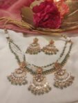 Dazzling Bridal 3 Floral Pendant Short Necklace With White Green Beads