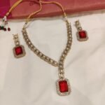 Elegant Red Stone Pendant Kundan Short Necklace