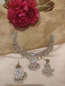 Regal Floral Necklace With Crystal Ad Stone