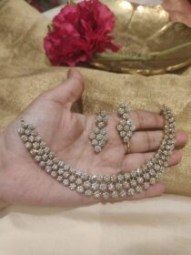 Mesmerizing Crystal Floral AD Choker