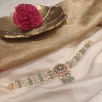 Captivating Handcarfted 3 Layer White and Lightgreen Pearl Floral Choker