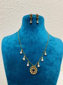 Radiant big wine emarled mangalsutra with ad stone