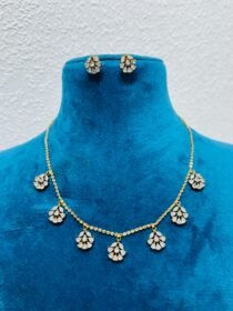 Exquisite Radiant milk stone  floral design necklace