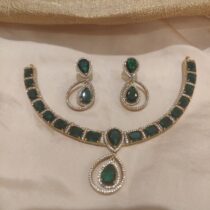 Artisanal timeless opulent jelly green stone choker necklace