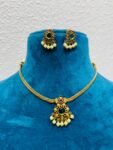 Fashionable Ornate Whimisical golden sunflower with pearls  golden necklace