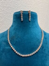Alluring Glamorous ad diamond leaf design rose gold and silver  necklace