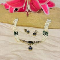 Purple layer moti choker