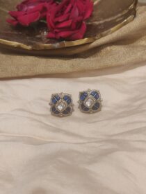 Mystic floral golden earring