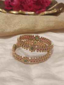 Floral green ruby crystal kada