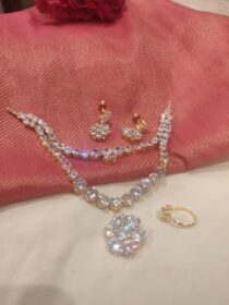Kundan Floral 2layer choker with Ring