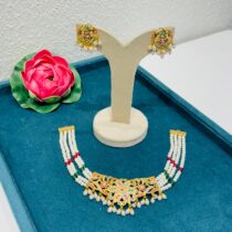Floral light multi bridal choker