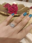 Lustrous Crystal Ad Stone ring
