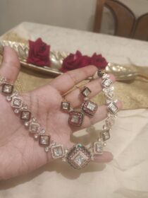 Majestic Traingular Kundun Necklace