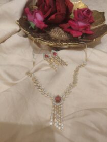 Exquisite CZ Droplet Leafs Necklace With Red AD Stone