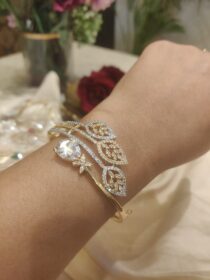 Radiant 3 Laefs Crystal Stone Kada