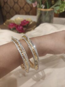Sparkling Leaf Design bangle Set of 2
