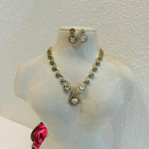 Lustrous AD Floral Necklace With Crytsal AD Stone