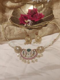 Whimisical Bridal Droplet Choker