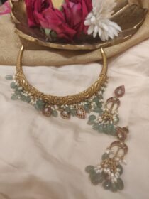 Regal Hasli With Ruby Droplet Lightgreen Beads