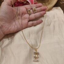Majestic Chain with Pendant