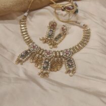 Inimitable Bridal Droplet Choker