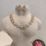 Elegant Floral Crystal Ad Stone Necklace
