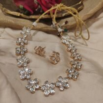 Dazzling Floral Kundan Stone Choker