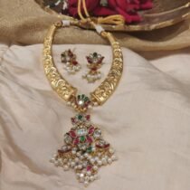 Captivating Kemp Nakshi Necklace