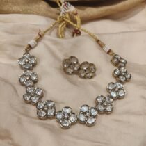 Glamorous Kudan Stone Choker