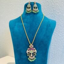 Timeless CZ Elephant Chain Mint