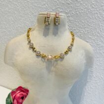 Exquisite Floral Pink Stone Necklace