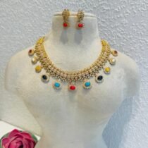 Alluring Multicolor Stone Choker