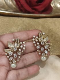 Inimitable White Pearl AD Stone Earring