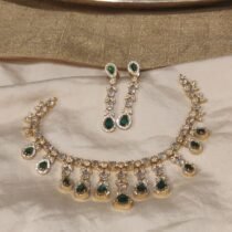 Refined Crystal Droplet Necklace With Green Stone