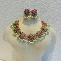 Delicate Lotus Choker With Green Beads