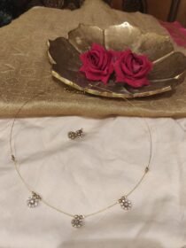 Exquisite Floral Crystal Stone Chain