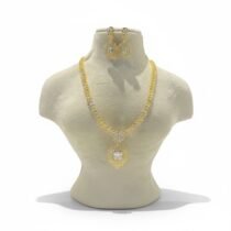 Refined Golden Crystal Stone Necklace