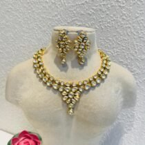 Unique kundan Stone Floral Necklace