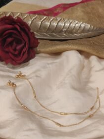 Dazzling Golden Slim Payal